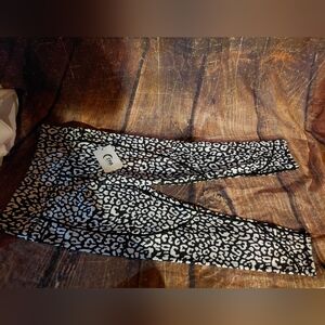 ZYIA Black and White Leopard Print Cropped Pants